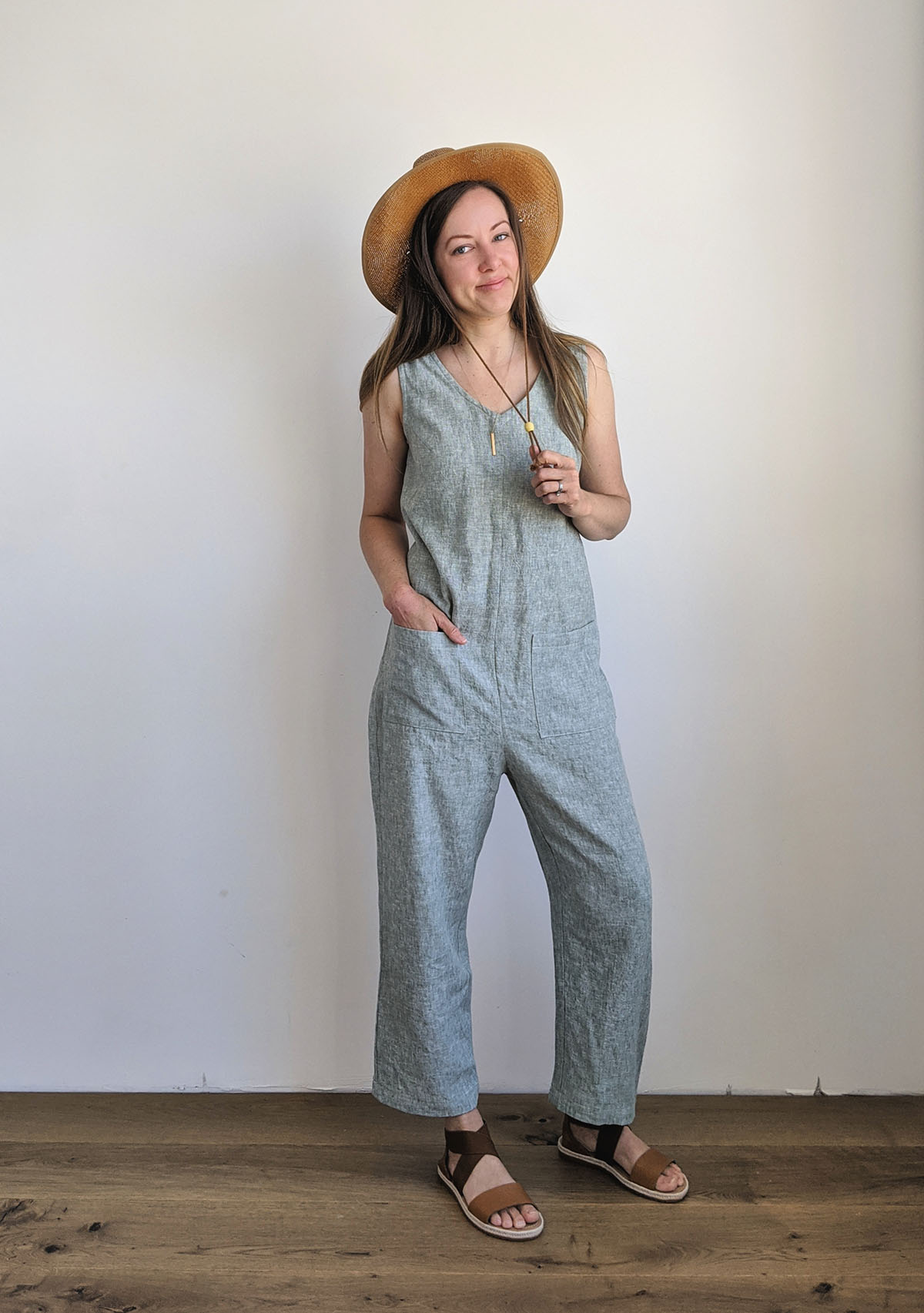 Women jumpsuit with pockets sewing pattern